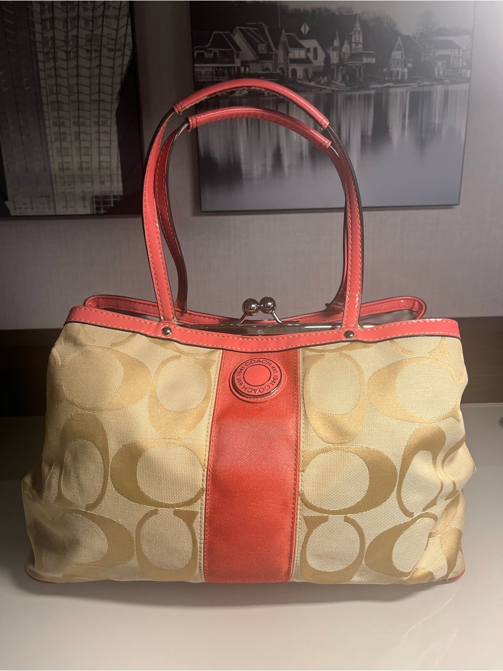 Coach Signature C Kisslock bag